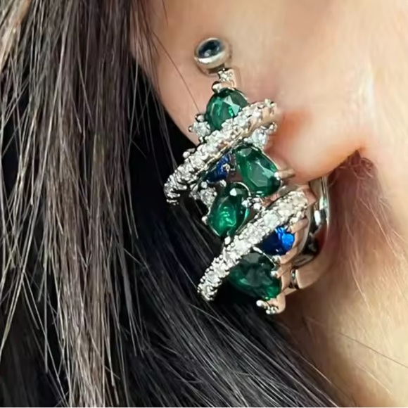 Sparkling Blue Green Spinel White Earrings - Picture 3 of 5